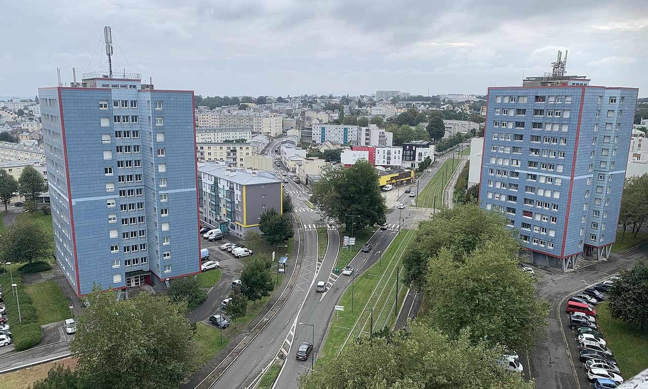 You are currently viewing LE RENOUVELLEMENT URBAIN DU QUARTIER DE QUELIVERZAN